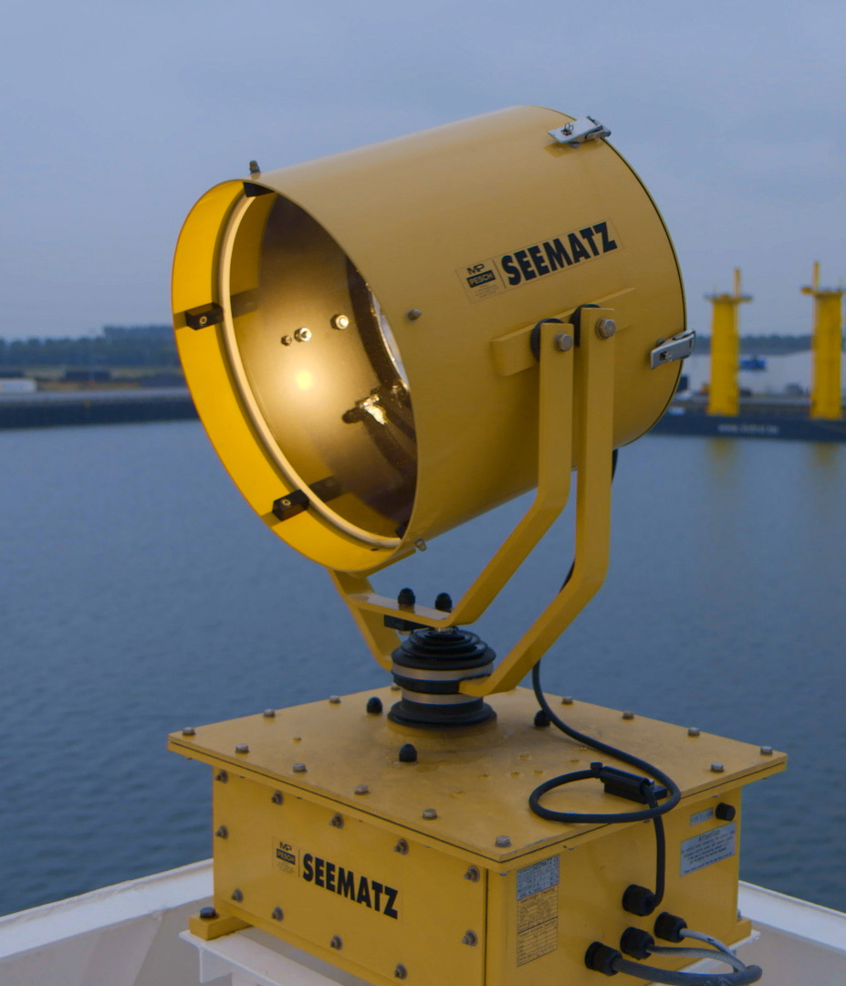 Seematz searchlight